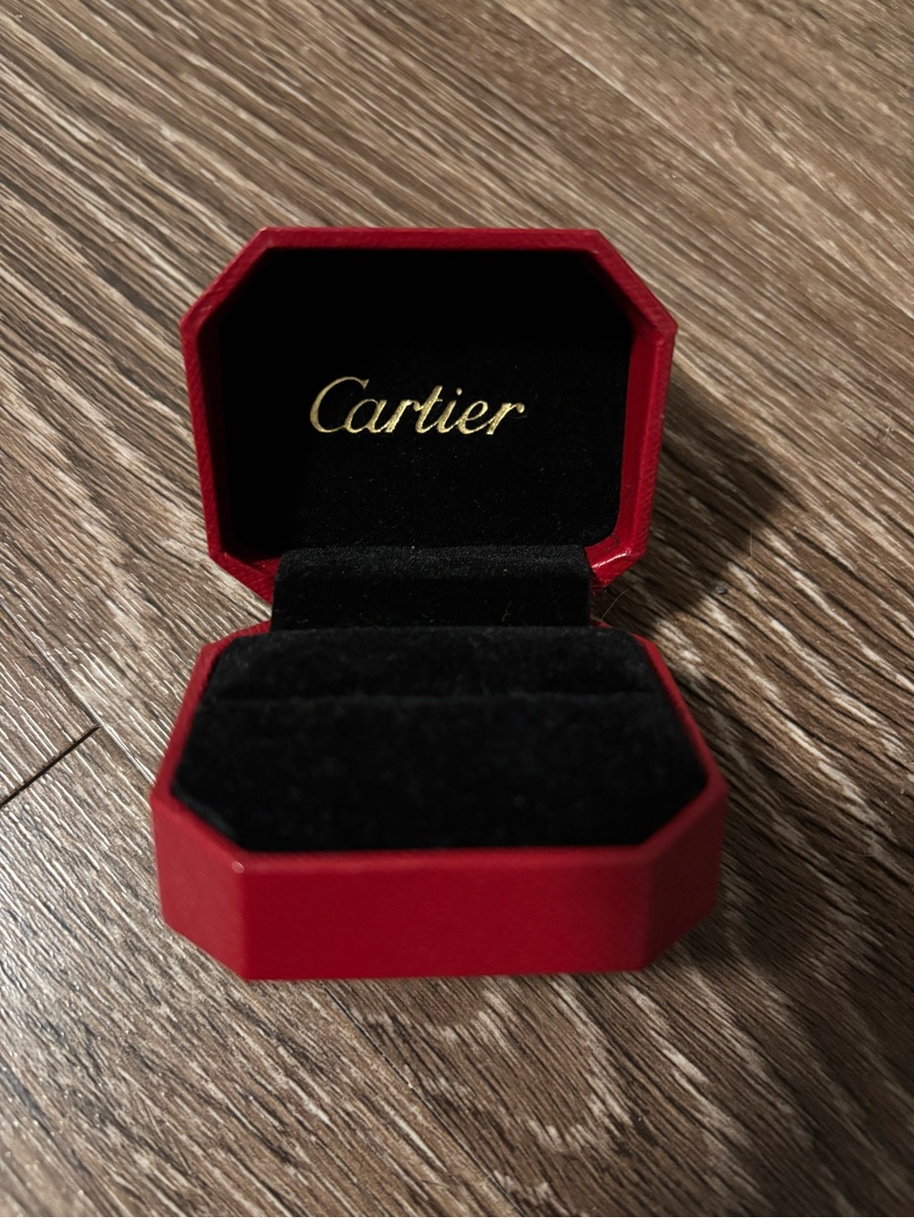 Cartier Red and Gold Octagonal Ring Box - Picture 2 of 3